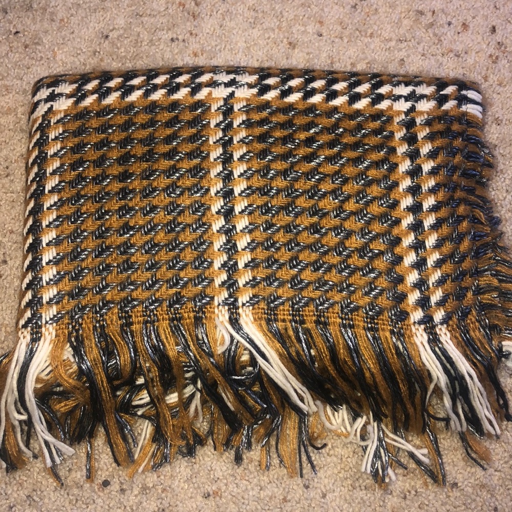 Blanket scarf